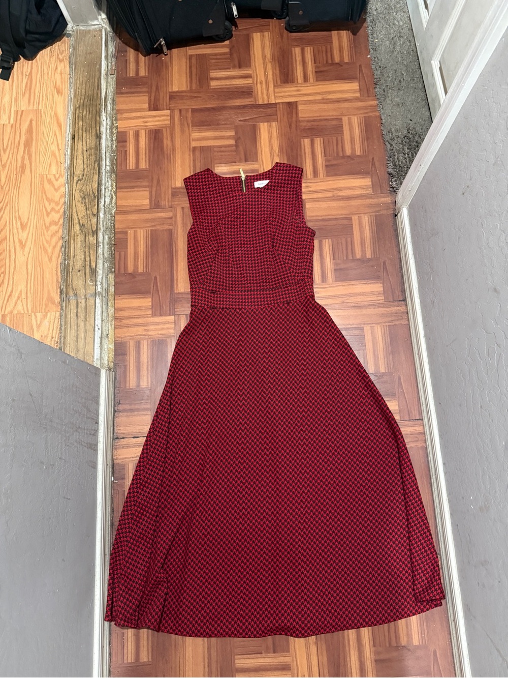 Calvin Klein Sleeveless Burgundy and Black Patterned Maxi Dress